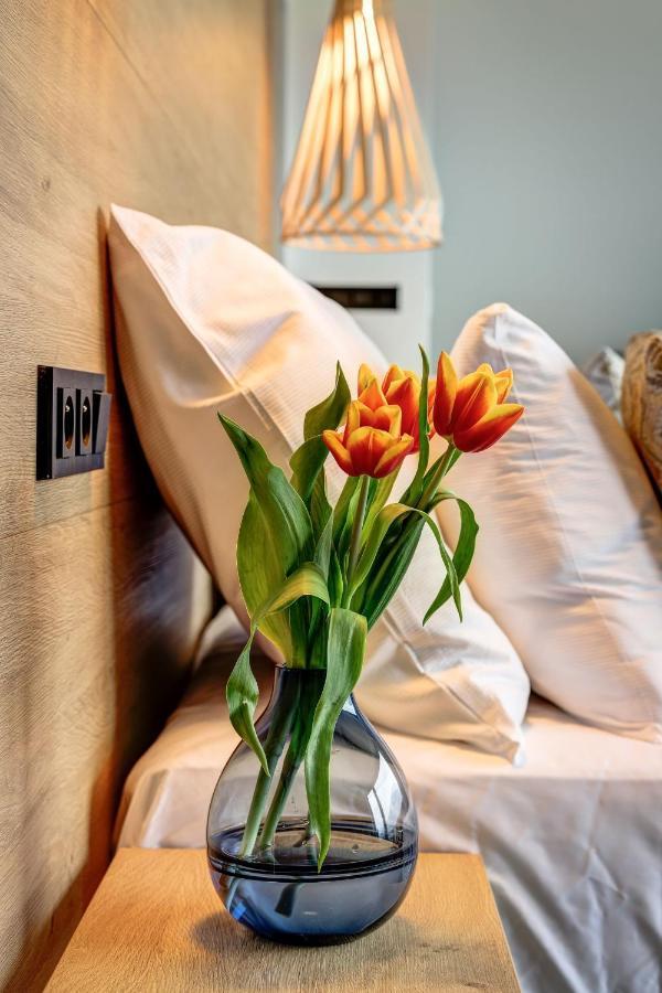 Hotel Maralak Kuncice pod Ondrejnikem Ngoại thất bức ảnh